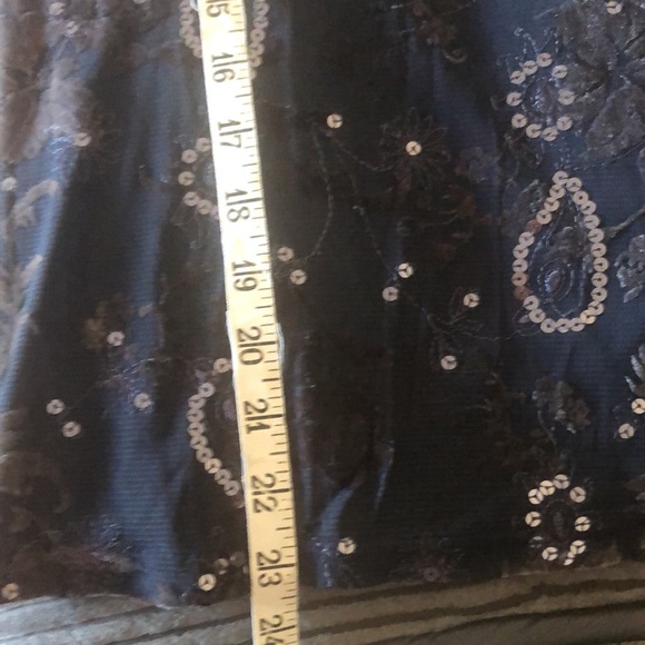 VINTAGE top with sequins size small/medium - Picture 9 of 11